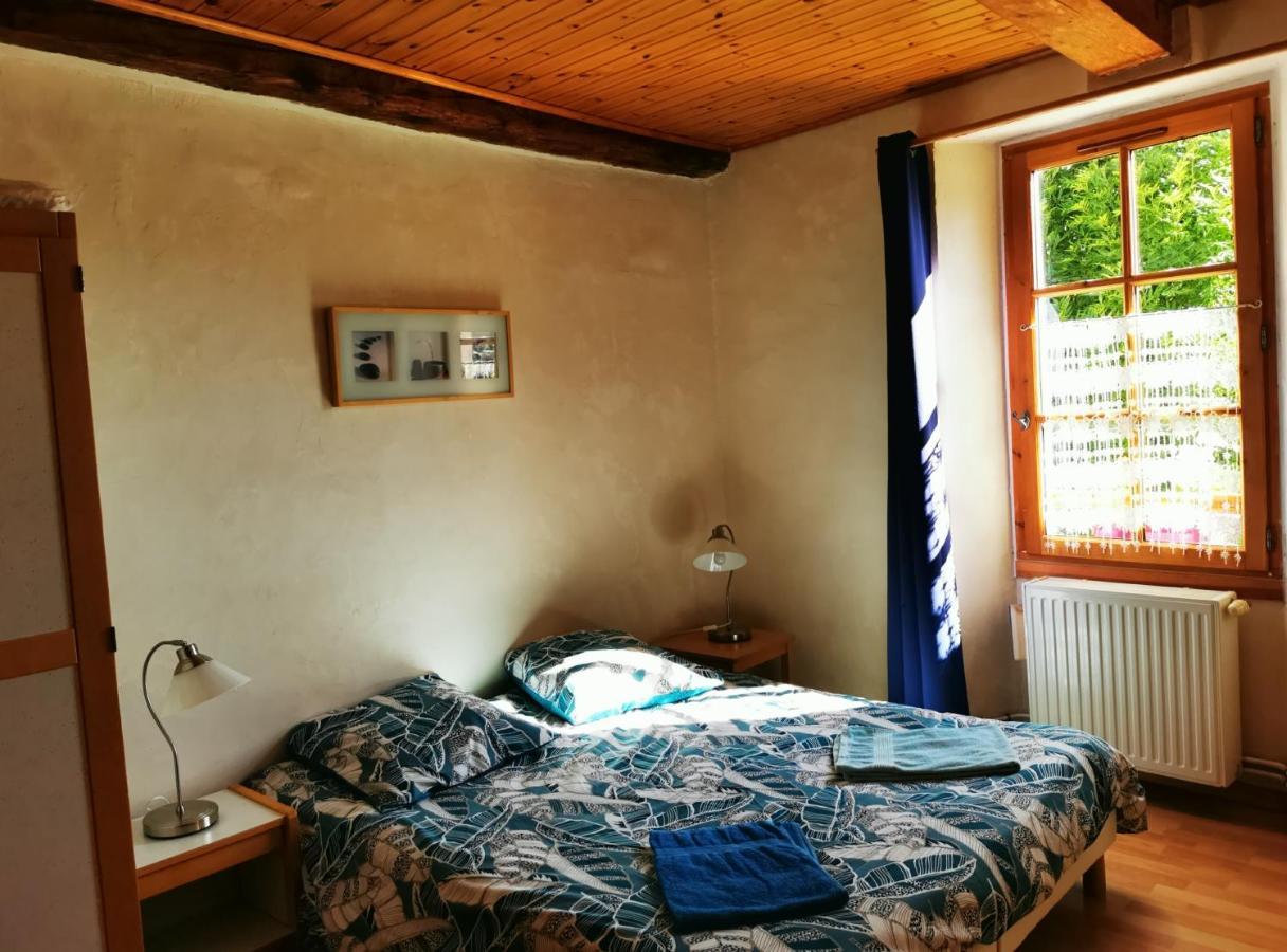 Gite D'Etape Auberge De L'Ardoisiere Жозье Экстерьер фото