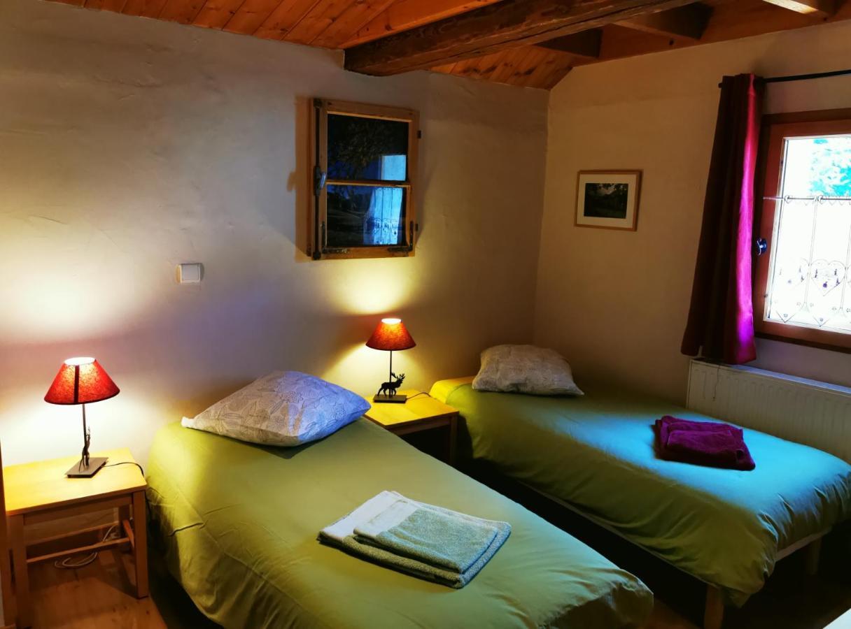 Gite D'Etape Auberge De L'Ardoisiere Жозье Экстерьер фото